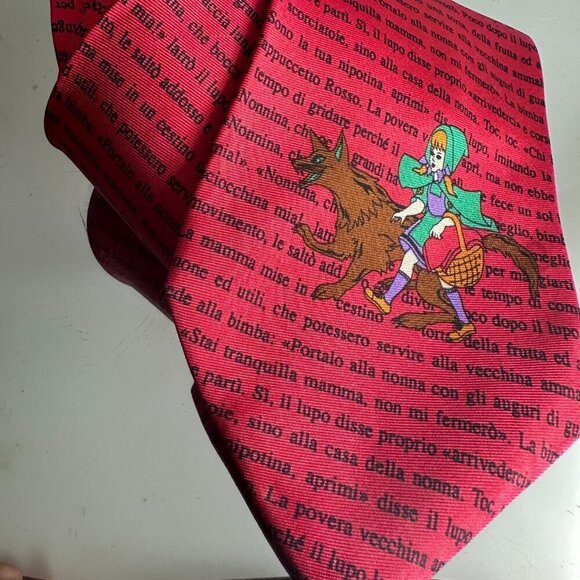 Moschino Tie Collectors Item Silk Little Red Riding Hood - Picture 5 of 7